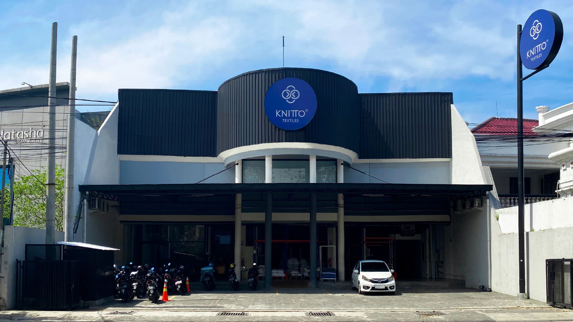 Knitto Career 2